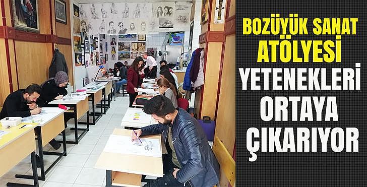 BOZÜYÜK SANAT ATÖLYESİ YETENEKLERİ ORTAYA ÇIKARIYOR