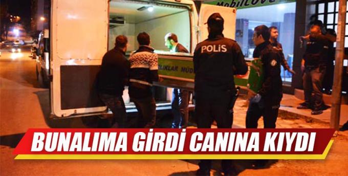 Bunalıma giren genç iple kendini astı