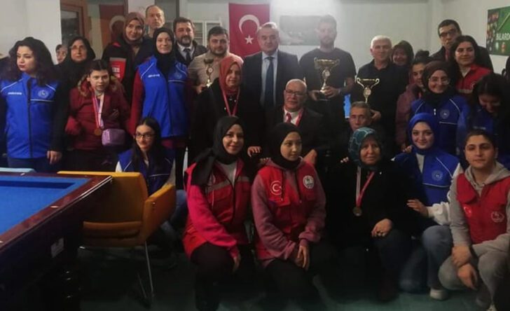 Engelli vatandaşlara yönelik bilardo turnuvası yapıldı-3